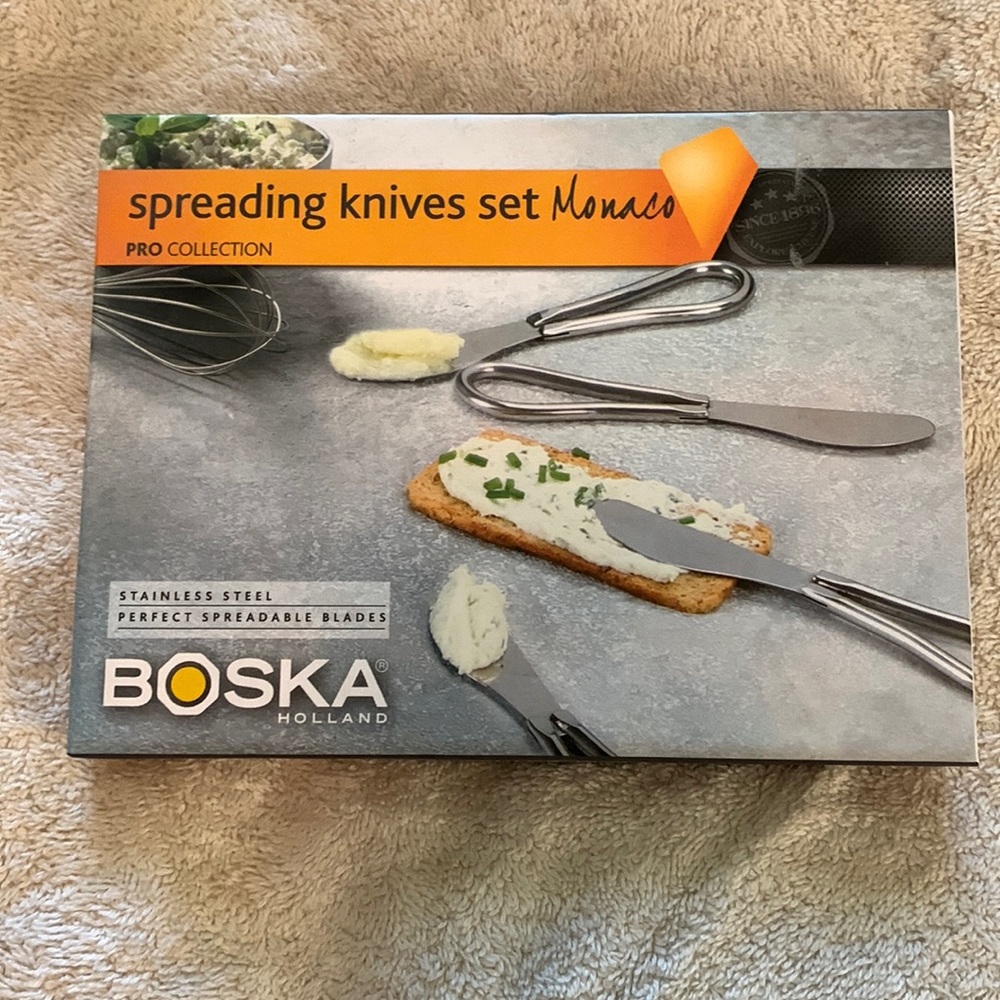 Set of 4 spreading knives
